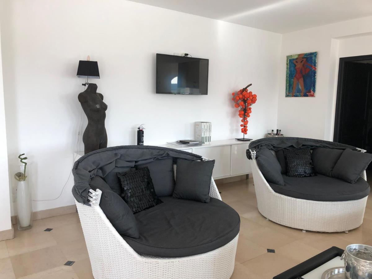 Floressens En Champagne Terrasse Privative Sur Le Vignoble Vila Fleury-la-Riviere Exterior foto